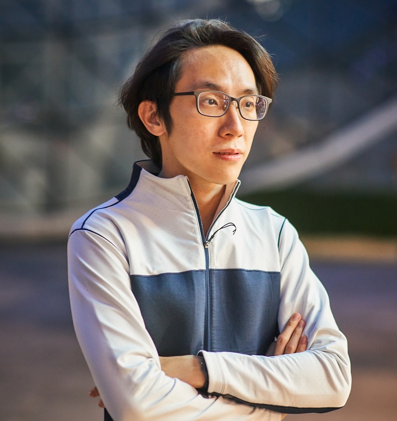 TAN  WEILIE