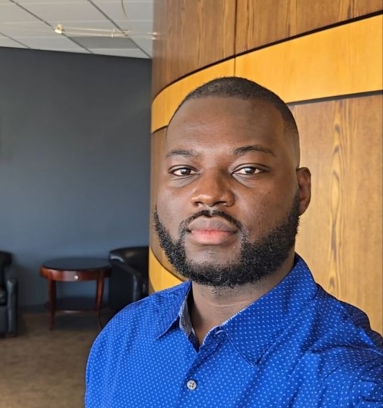 Robert  Ekpai