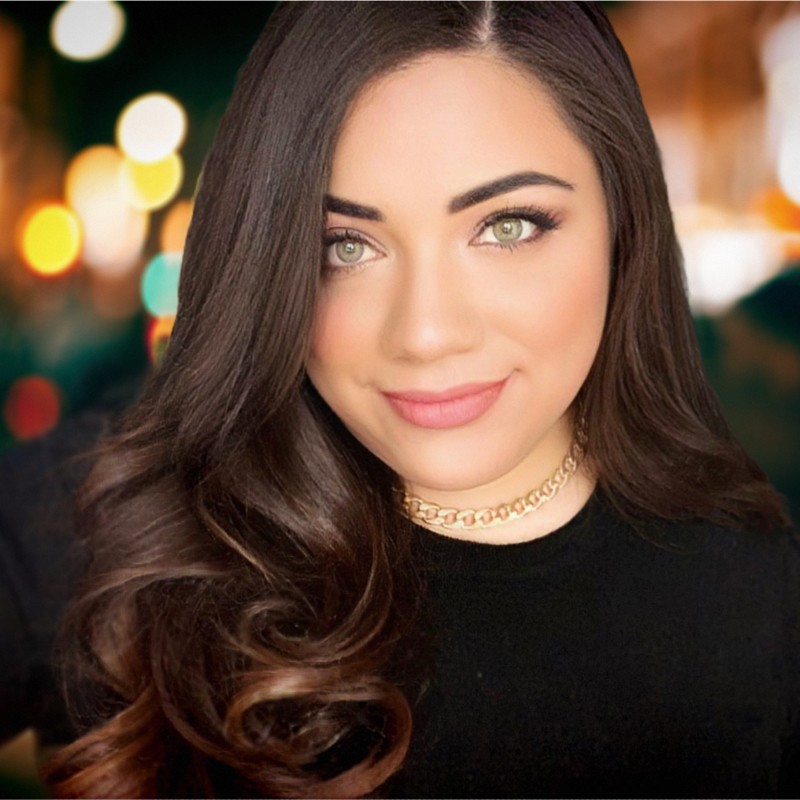 Nicole  Constanzo