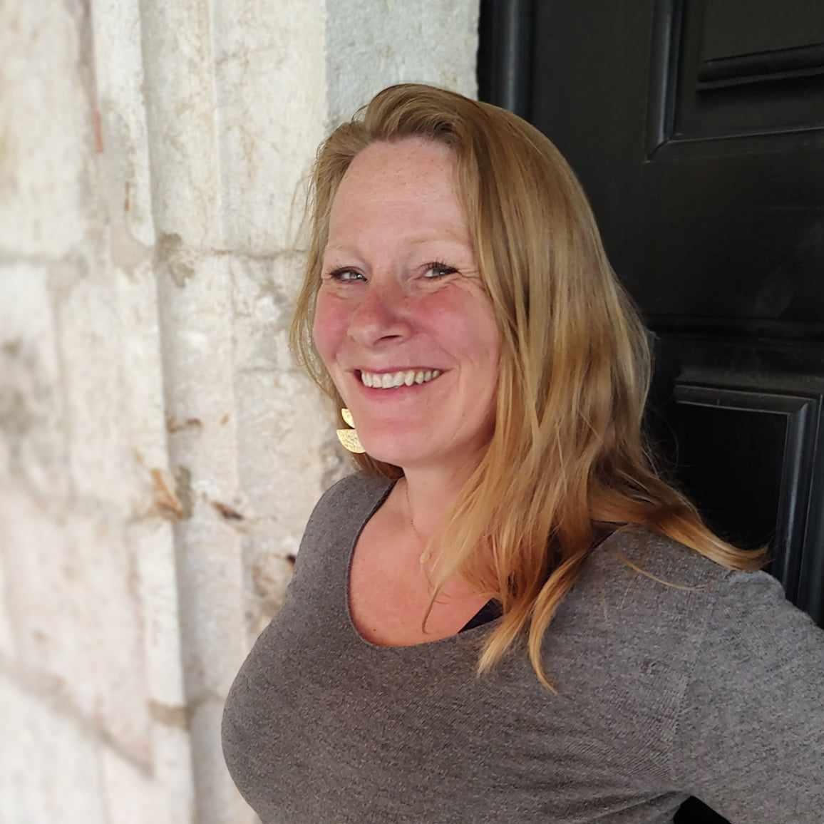 Dawna  Kelley